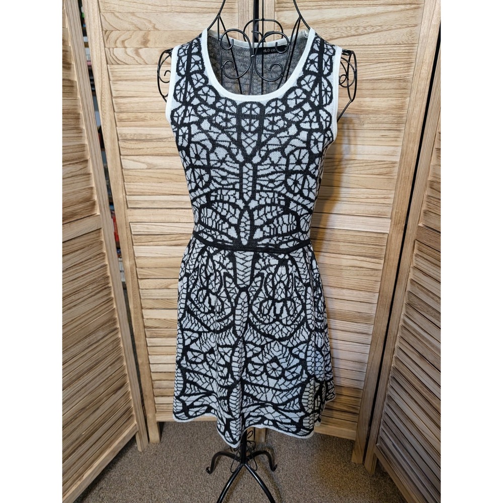 Ark & CO Black White Sleeveless Dress - Size Small